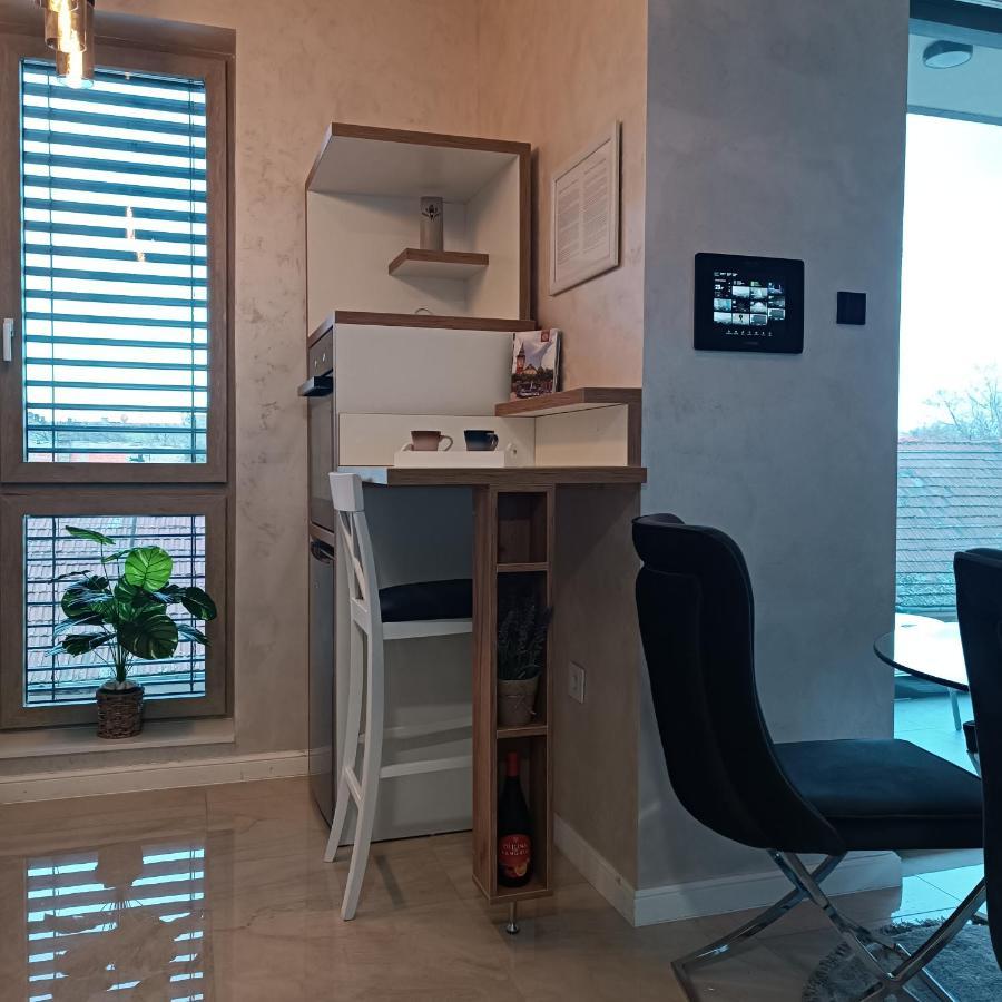 Rb Apartment 3 Lux Smart House 苏博蒂察 外观 照片