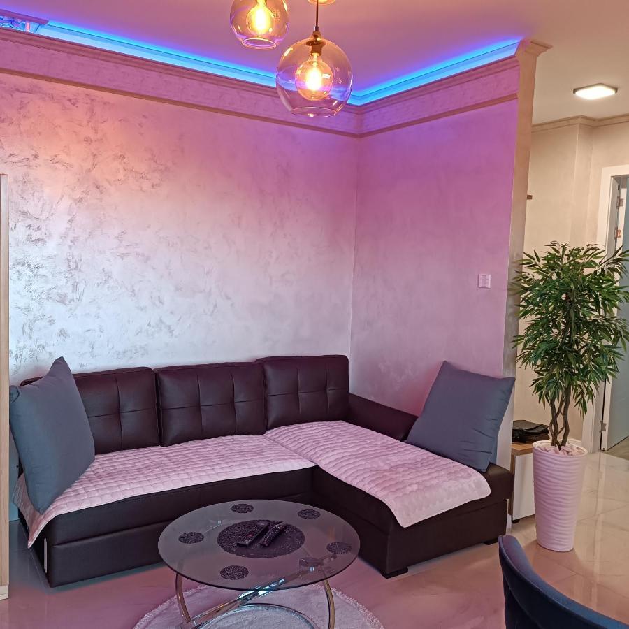 Rb Apartment 3 Lux Smart House 苏博蒂察 外观 照片